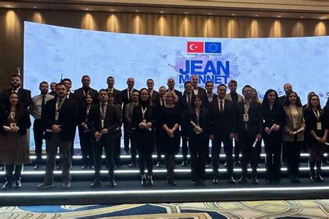 ’Jean Monnet’ mezunları Ankara’daki sertifika töreninde buluştu